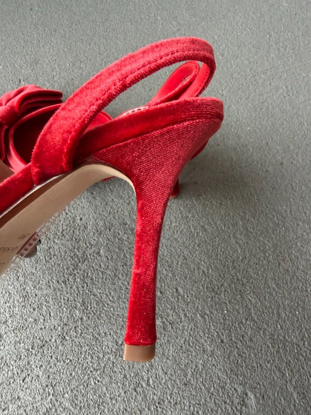 Antonio Melani Gentry Santorini Red Velvet Bow Slingback Pumps 9.5 NWOB - Picture 7 of 8